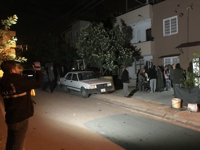 Adana'da temizlediği silah ateş alan polis memuru öldü