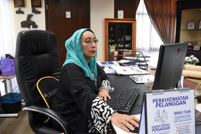 Malezyalı BERNAMA haber ajansının Üst Yöneticisi AA fotoğraflarını oyladı