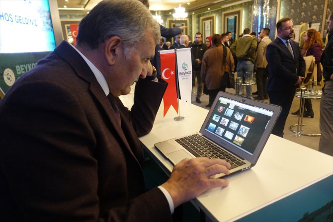 Beykoz Belediye Başkanı Aydın, "Yılın Fotoğrafları"nı oyladı