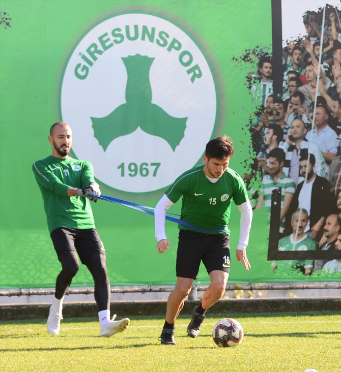 Giresunspor Teknik Direktörü Hakan Kutlu: "Oyuncularımız çok iyi bir sıçrayış yaptı"