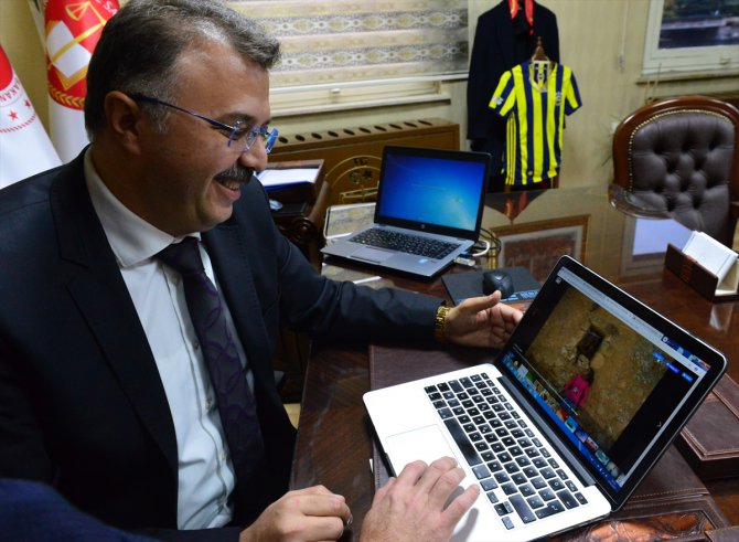 Şanlıurfa Cumhuriyet Başsavcısı Öztoprak, AA'nın "Yılın Fotoğrafları" oylamasına katıldı
