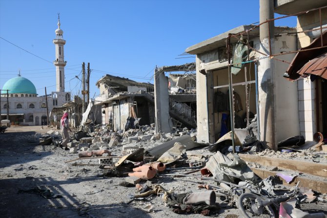 Esed rejiminden İdlib'e hava ve kara saldırıları: 12 ölü
