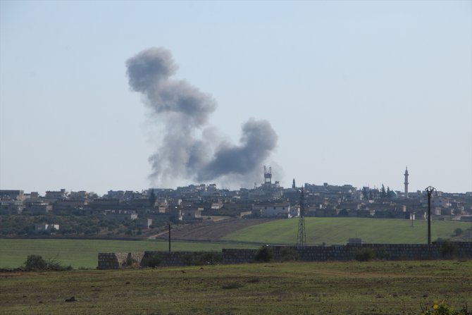 GÜNCELLEME - Esed rejiminden İdlib'e hava ve kara saldırıları: 22 ölü