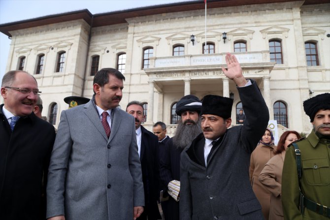 Atatürk'ün Sivas'tan ayrılışının 100. yılı dolayısıyla kentte tören düzenlendi