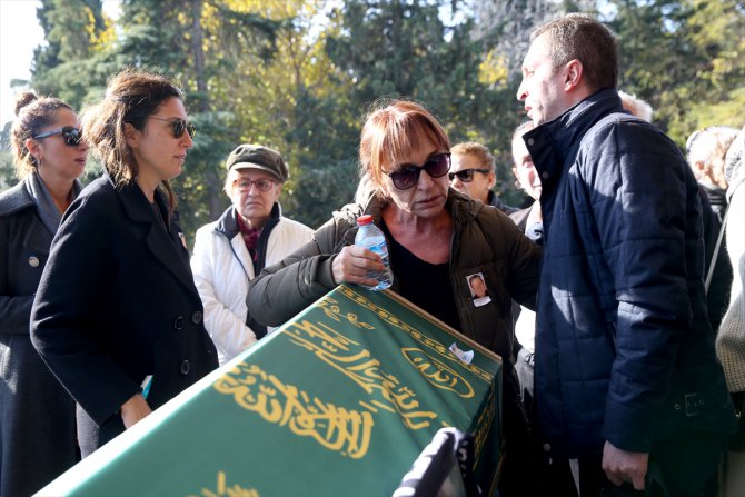 Tunç Başaran için Şakirin Camisi'nde cenaze namazı kılındı
