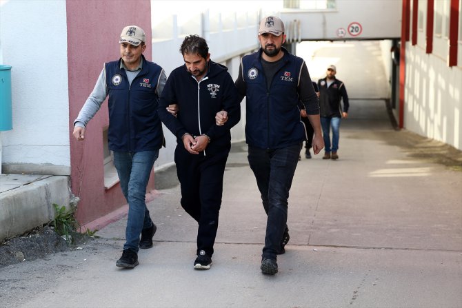 Adana'da DEAŞ operasyonunda yakalanan iki şüpheli tutuklandı