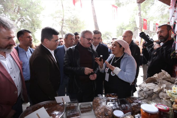 Antalya'da Kadın Köy Pazarı açıldı