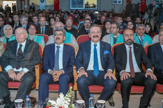 TOBB Başkanı Hisarcıklıoğlu'na Van'da fahri doktora unvanı verildi