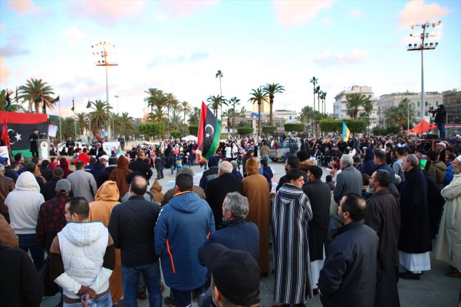 Libya'nın başkentinde Türkiye'nin tezkere kararı kutlandı