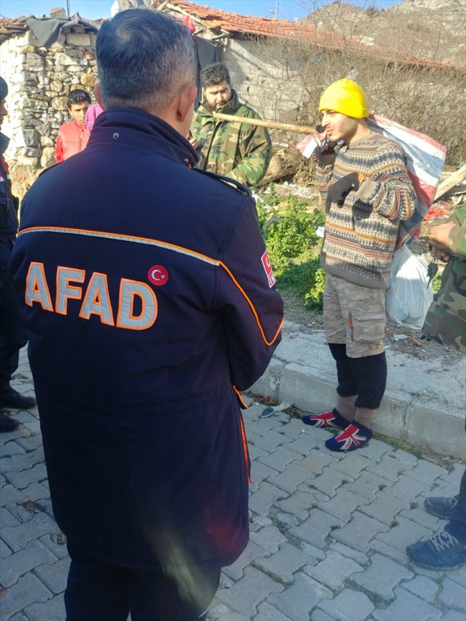 İzmir'de 11 gündür haber alınamayan genç, dağlık arazide bulundu