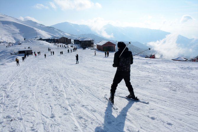 Zigana'da kayak sezonu açıldı