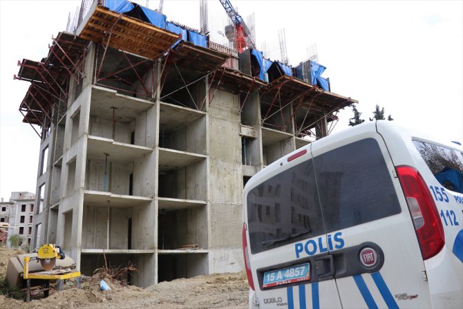 Burdur'da çalıştığı inşaattan düşen işçi öldü