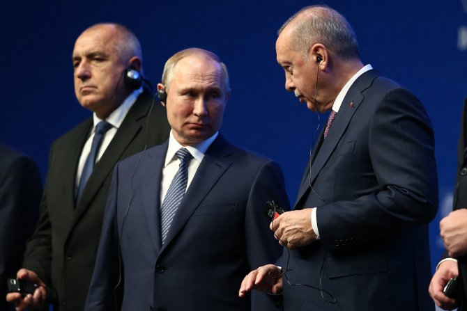 Erdoğan, Rusya Devlet Başkanı Putin ile görüşüyor