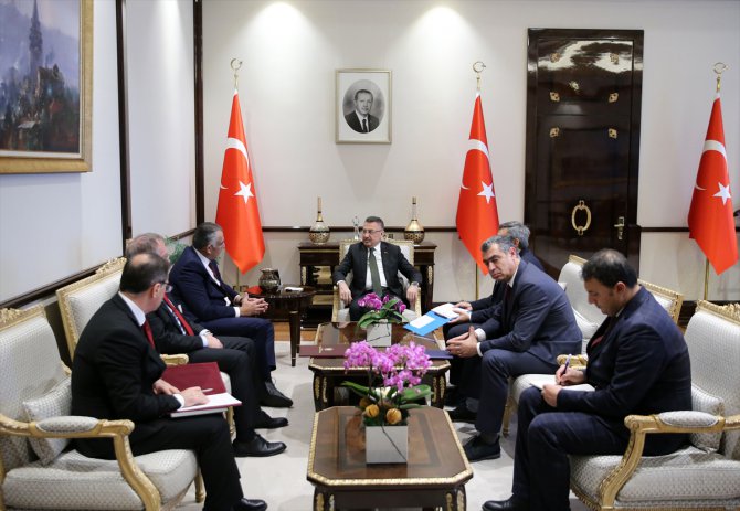 Fuat Oktay, KKTC Milli Eğitim ve Kültür Bakanı Çavuşoğlu'nu kabul etti