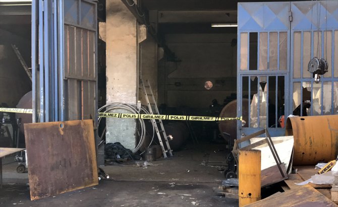 Başakşehir'de sanayi sitesinde patlama: 3 yaralı