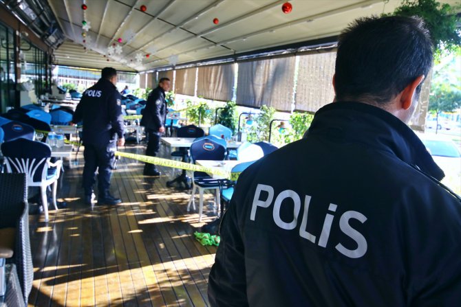 Adana'da pastanede silahlı saldırıya uğrayan kişi öldü