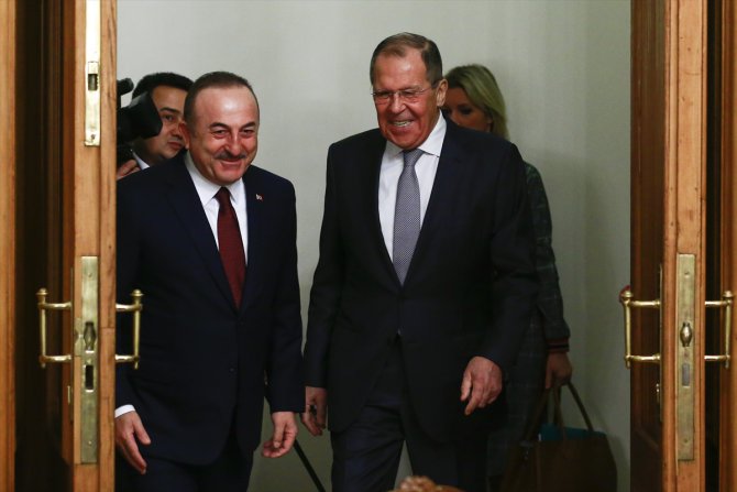 Türk ve Rus heyetlerin, Libya'da kalıcı ateşkes için Moskova'daki görüşmesi başladı