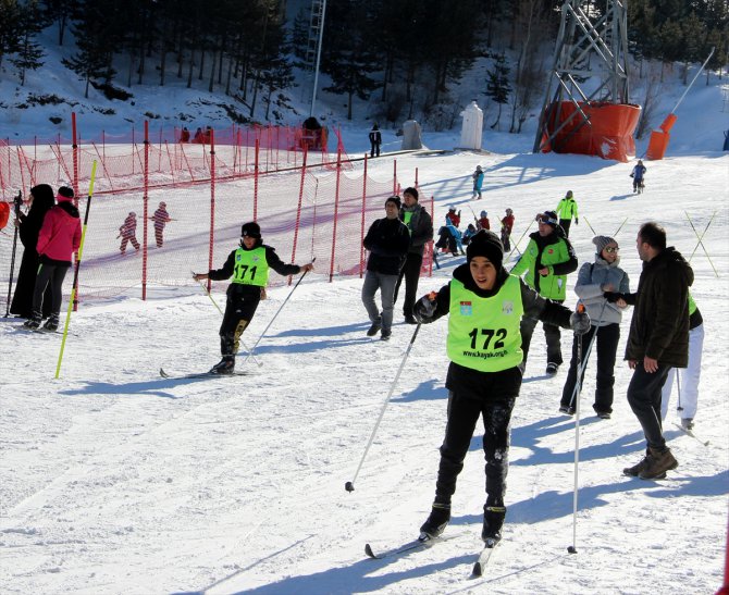 Erzurum'da "Özel Sporcular Türkiye Kayak Şampiyonası" heyecanı