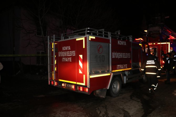 GÜNCELLEME - Niğde'de iki katlı evde çıkan yangında 4 kişi öldü, 3 kişi yaralandı