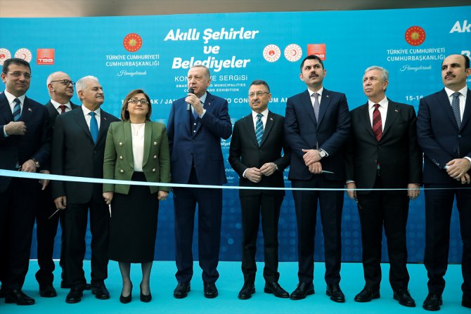 Cumhurbaşkanı Erdoğan, Akıllı Şehirler ve Belediyeler Kongre ve Sergisi'nde konuştu: (1)