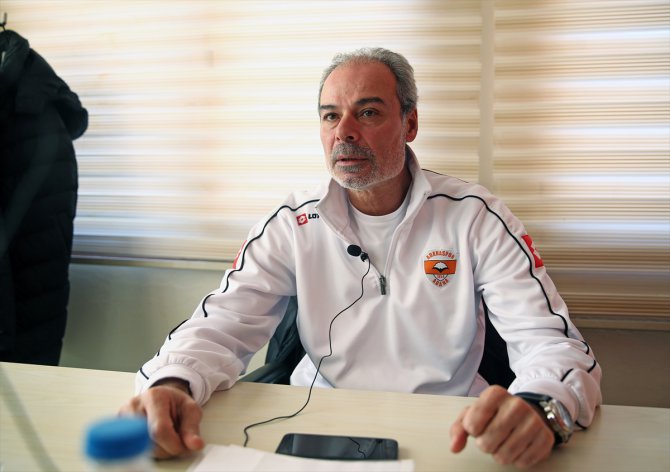 Adanaspor Teknik Direktörü İpekoğlu: "İkinci yarı farklı bir Adanaspor olacak"