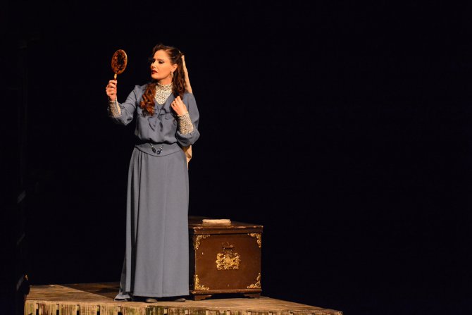 Ankara Devlet Tiyatrosu'ndan "Aşkımız Aksaray'ın En Büyük Yangını" oyunu