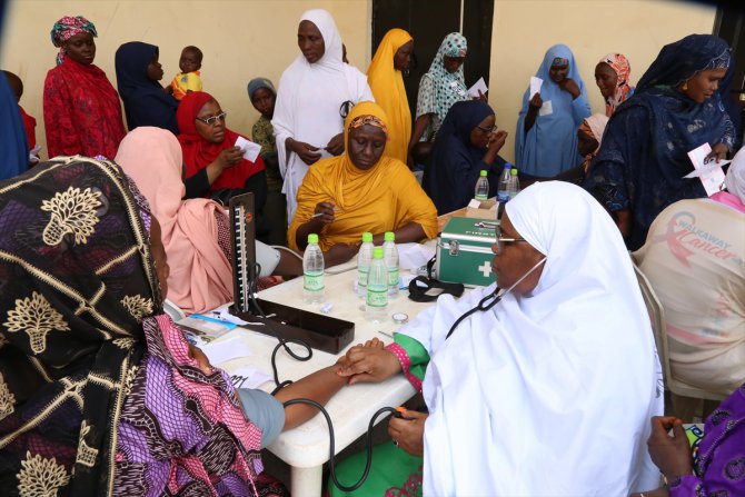 Nijerya'da Türk okulunda sağlık taraması yapıldı