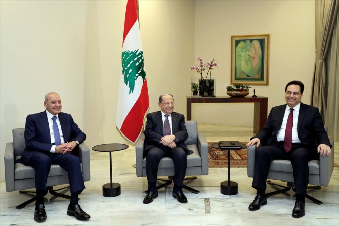 Lübnan'da yeni hükümetin açıklanmasına saatler kala, protestolar hız kazandı