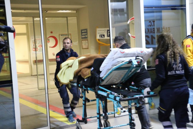 Siirt'te sobadan sızan gazdan zehirlenen aynı aileden 6 kişi hastaneye kaldırıldı