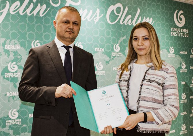 Rus öğrenciler Türkçe kursu sertifikalarını aldı