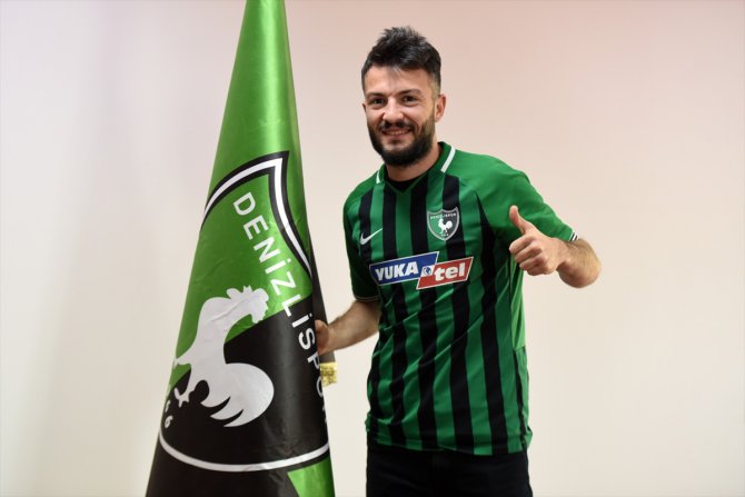 Yukatel Denizlispor, Özgür Çek'i transfer etti