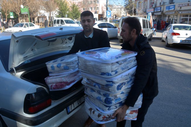 Şanlıurfa'da, Elazığ ve Malatya'daki depremzedeler için yardım kampanyası başlatıldı