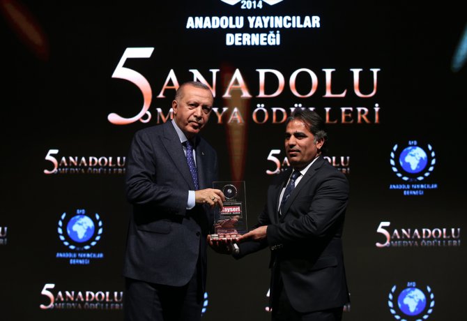 Cumhurbaşkanı Erdoğan 5. Anadolu Medya Ödülleri töreninde konuştu: (2)