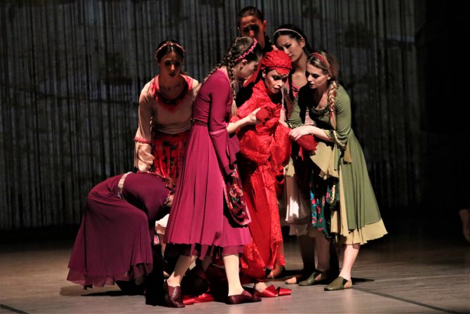 Mersin Devlet Opera ve Balesi, "Arda Boyları" balesini ilk kez sahneledi