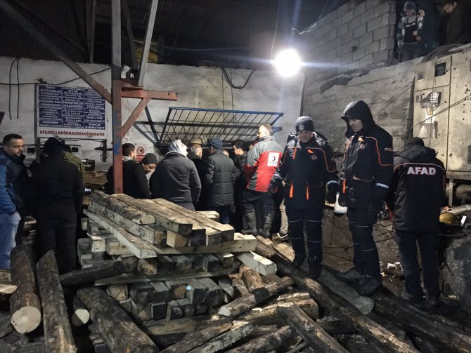 GÜNCELLEME 4 - Zonguldak'ta maden ocağındaki göçükte kalan 2 işçinin cesedine ulaşıldı