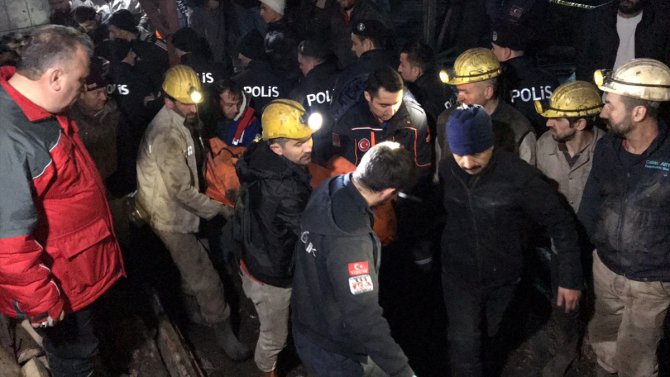 GÜNCELLEME 4 - Zonguldak'ta maden ocağındaki göçükte kalan 2 işçinin cesedine ulaşıldı