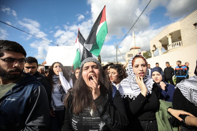 İsrail vatandaşı Filistinliler, Trump'ın sözde Orta Doğu barış planını protesto etti