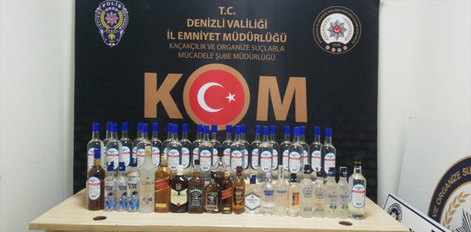 Denizli'de piyasaya sahte içki süren 5 şüpheliden ikisi tutuklandı