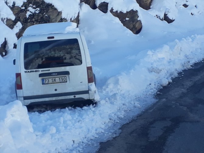 Bingöl, Şırnak, Siirt ve Batman'da 358 köy yolu ulaşıma kapandı