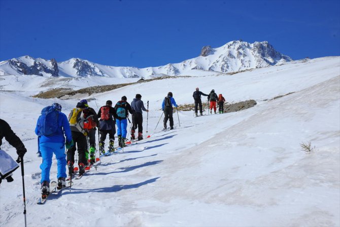 Kayseri'de "Erciyes 2020 Uluslararası Dağ Kayağı Şampiyonası" düzenlenecek
