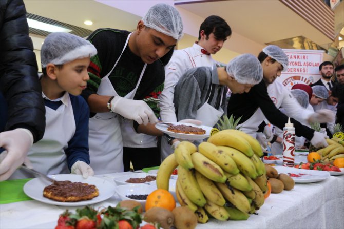 Çankırı'da engelli öğrenciler en güzel "waffle"ı yapmak için yarıştı