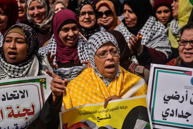 Gazze'de ABD'nin sözde barış planına karşı gösteriler sürüyor