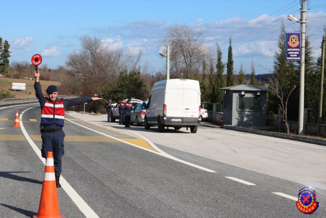 Türkiye geneli trafik uygulamasında 1200 araç trafikten men edildi