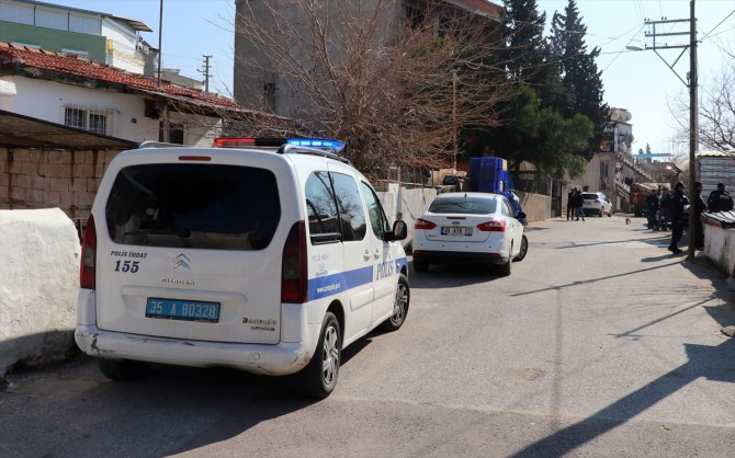 İzmir'de tinerle soba tutuşturmak isteyen iki kardeş yaralandı