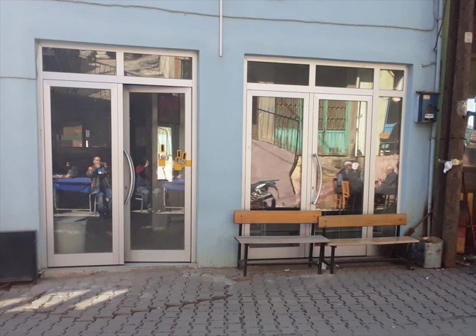 İzmir'de kahvehaneye silahlı saldırıda bulunan kişi tutuklandı
