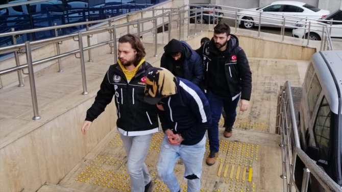Zonguldak'ta uyuşturucu operasyonunda yakalanan 3 şüpheliden 1'i tutuklandı
