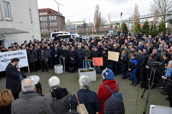 Almanya'da artan ırkçı saldırılar Bremen'de protesto edildi