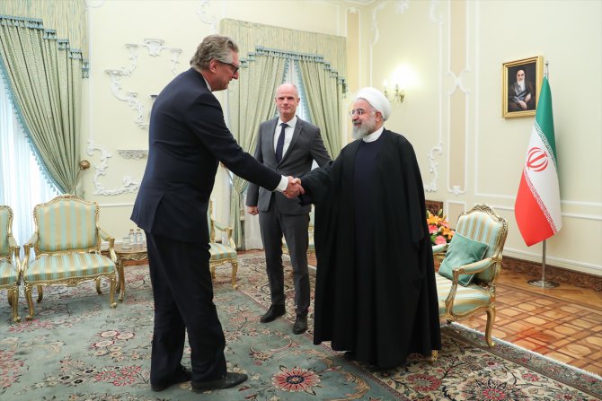 Ruhani: "Hepimiz nükleer anlaşmayı korumak için çaba göstermeliyiz"