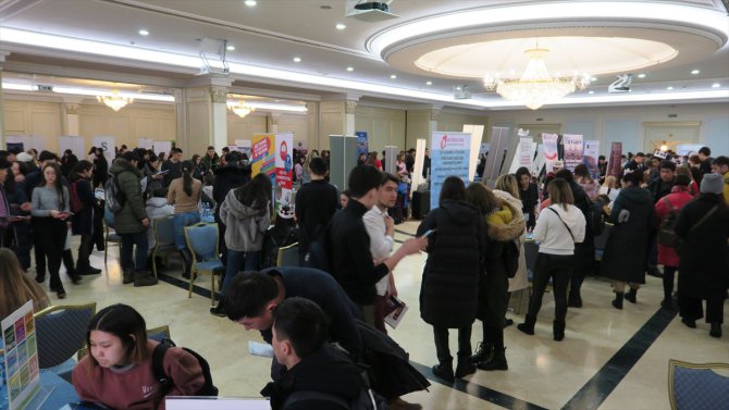 Türk üniversiteleri Kazakistan'daki Uluslararası Eğitim Fuarı'nda tanıtıldı