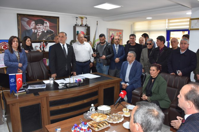 Aydın Büyükşehir Belediye Başkanı Çerçioğlu, zabıta aracına haciz konan ilçe belediyesini ziyaret etti
